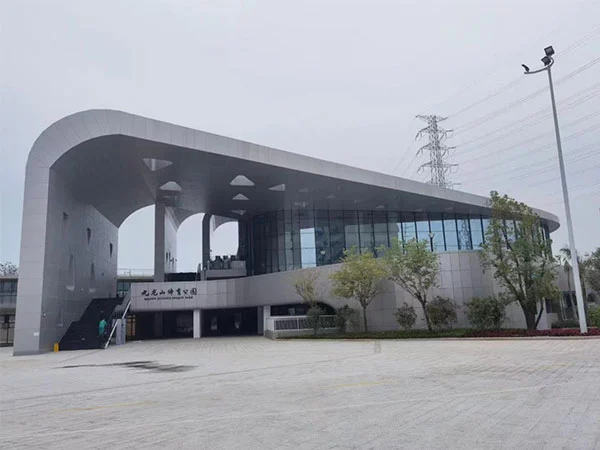 Tionscadal Linn Snámha Tógála Buleway: Ionad Spóirt Shenzhen Longhua Guanlan